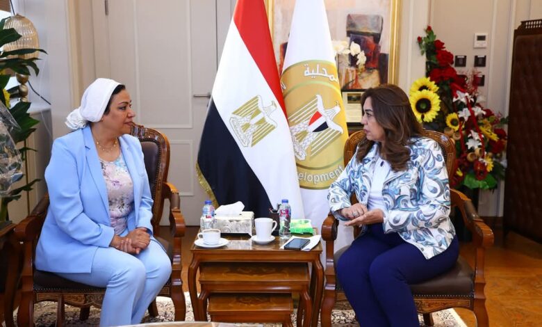 وزيرة التنمية المحلية تستقبل النائبة نشوي الديب لمتابعة عدد من الملفات