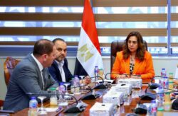 وزيرة التنمية تتابع الإستعدادات الخاصة بمؤتمر المسئولية المجتمعية والسكن الكريم