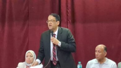 وكيل وزارة التربية والتعليم بالغربية يعقد اجتماعاً برؤساء لجان السير للشهادة الإعدادية العامة والمهنية