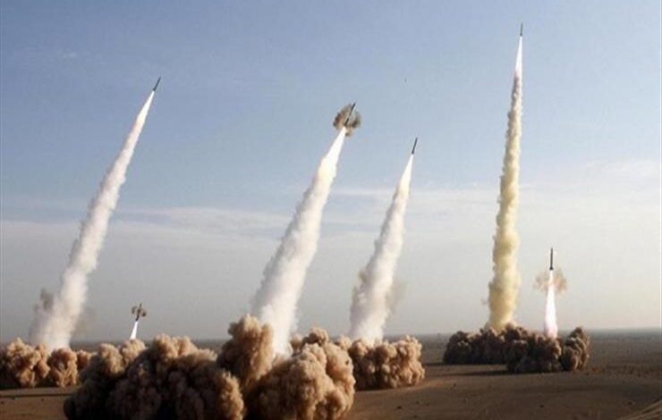 إيران تشن موجة جديدة من الهجمات الصا'رو'خية على إسرا'ئي'ل