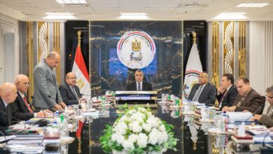 وزير الانتاج الحربي يترأس لجنة تقييم اختيار القيادات العليا بالوزارة