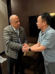وزير الكهرباء يبحث مع شركة سانجرو الصينية إنشاء مصنع لبطاريات في مصر
