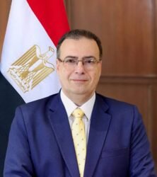 التنظيم والإدارة مسابقة لتعيين 14031 معلم مساعد لغة عربية من بين معلمي الحصة