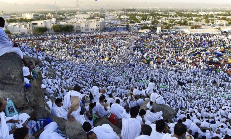 اليوم.... ضيوف الرحمن يستعدون بالوقوف في جبل عرفات