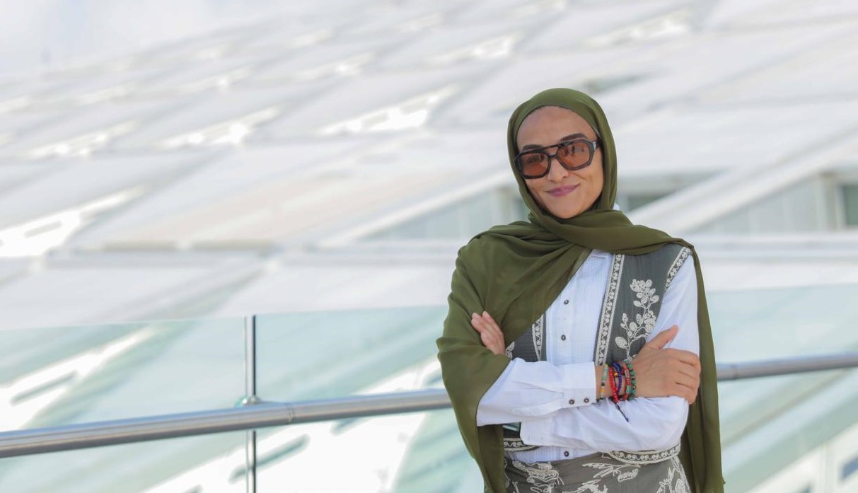 العدَّاءة ومتسلقة الجبال منال رستم تحاضر في مكتبة الإسكندرية