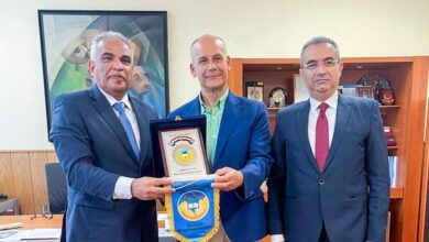 رئيس جامعة طنطا يلتقي بنائب رئيس جامعة كانتابريا للعلاقات الدولية في ختام زيارة الوفد باسبانيا