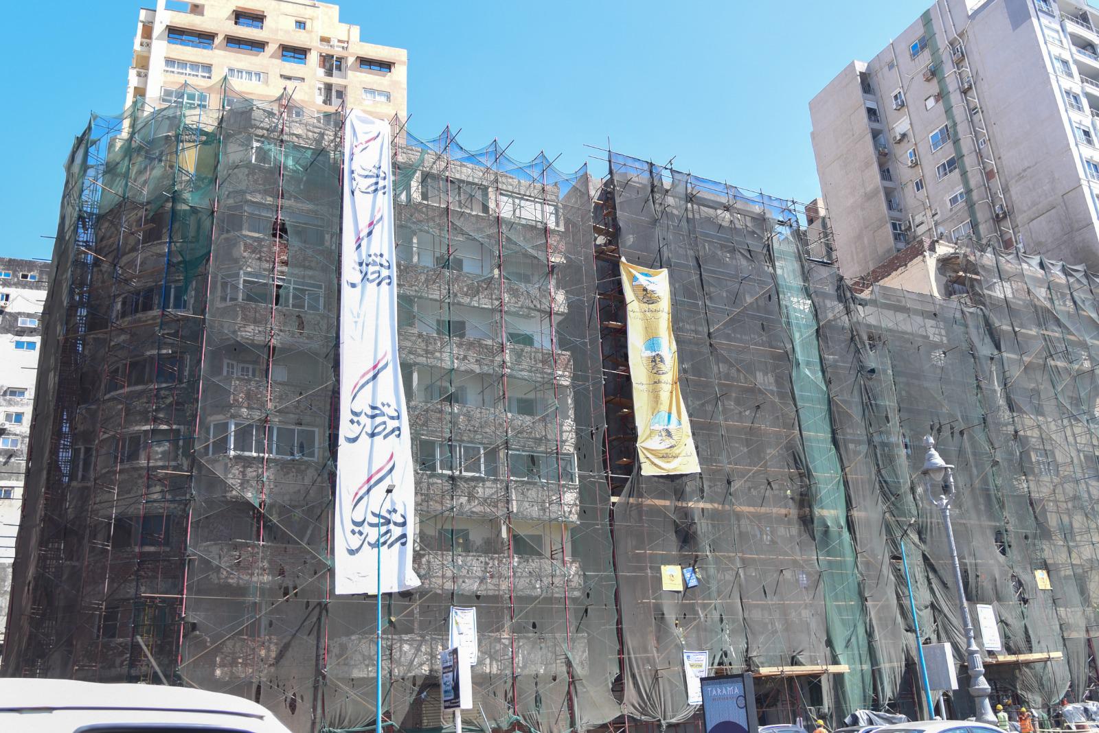 لجنة الإدارة المحلية ومحافظ الإسكندرية يتابعون تطوير واجهات الكورنيش والنبي دانيال