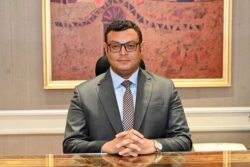 وزير الإسكان يُصدر 17 قرار إزالة لمخالفات بناء وتعديات بعدة مناطق