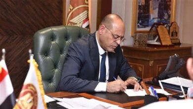 وزير العمل يوجه بمتابعة تداعيات حادث المنوفية ويتقدم بالعزاء لأسرة المتوفين