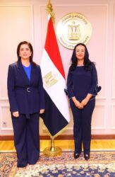 وزيرة التضامن تستقبل المدير الإقليمي لمنظمة الصحة العالمية لشرق المتوسط