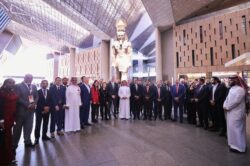 المتحف المصري الكبير يستقبل الوزراء والسفراء المشاركين في منتدى التعدين. 