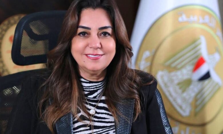 وزيرة التنمية المحلية توجه المحافظين بالتوسع في تنفيذ أسواق "اليوم الواحد"