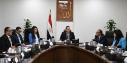 رئيس الوزراء يتابع جهود دعم وتعزيز أوجه التعاون الاقتصادي المصري الأمريكي.