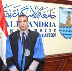 تجديد الثقة للاستاذ الدكتور سالم عبد الرازق وكيلا لتربية الاسكندرية.
