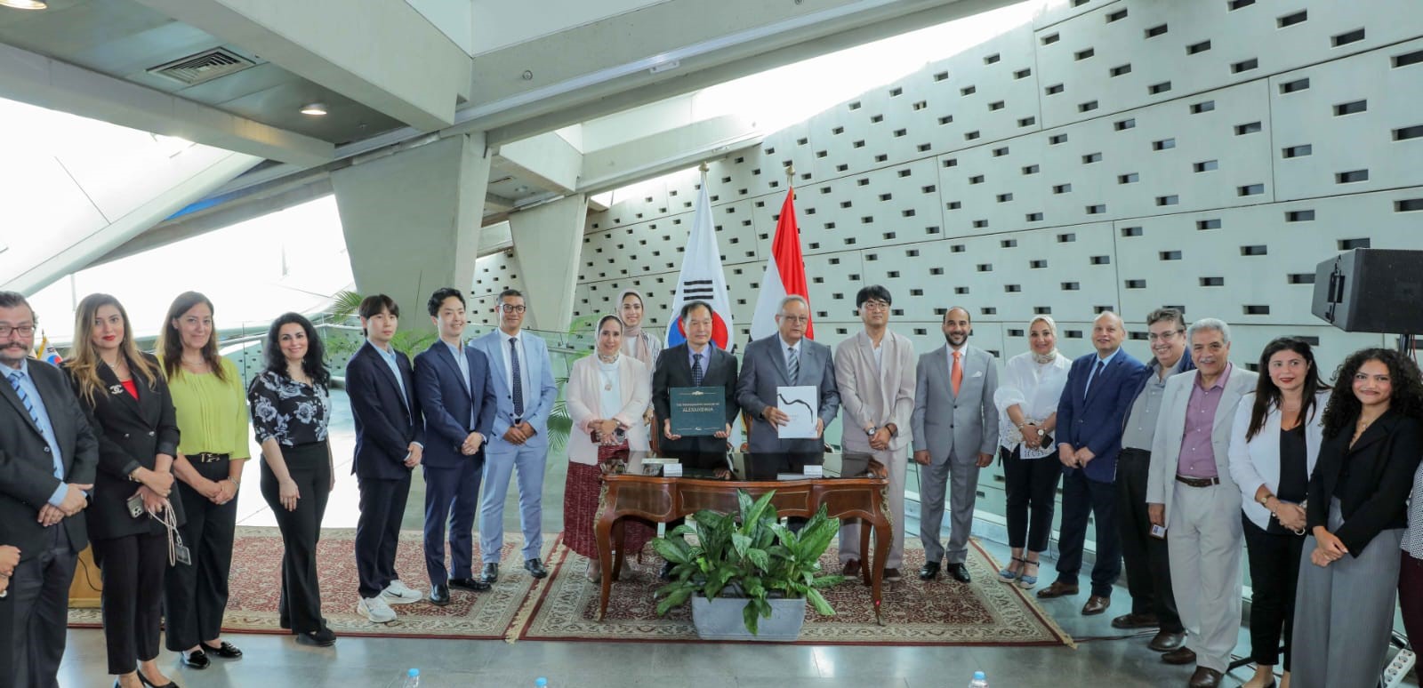 توقيع مذكرة تفاهم بين مكتبة الإسكندرية والمتحف الوطني لنظم تاريخ الكتابة بكوريا الجنوبية