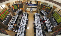 البورصة المصرية تراجع مؤشرات عند الإغلاق
