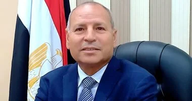 محافظ القاهرة يصدر حركة تنقلات محدودة بين رؤساء الأحياء