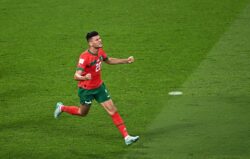 الركراكي يعلن قائمة منتخب المغرب لمواجهتي النيجر زامبيا.. موقف داري وبن شرقي