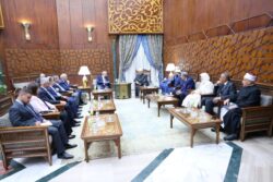 شيخ الأزهر لرئيس وزراء لبنان: الوحدة هي السبيل لنهضة أمتنا وتقدمها