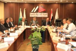 محافظ الجيزة: التجهيزات جارية لإقامة ثلاث معارض " أهلا مدارس"