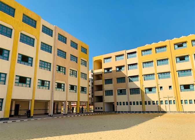 محافظ الإسكندرية يتابع الاستعدادات النهائية لامتحانات الثانوية العامة الدور الثاني
