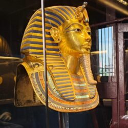 المتحف المصري غلق قاعة توت عنخ آمون