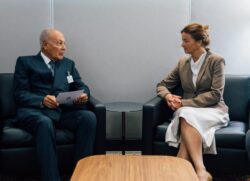 أبو الغيط ووزيرة خارجية سلوفينيا يؤكدان رفضهما المخطط الإس-رائ-يلي لإعادة احت-لال غ-زة وضم الضفة.