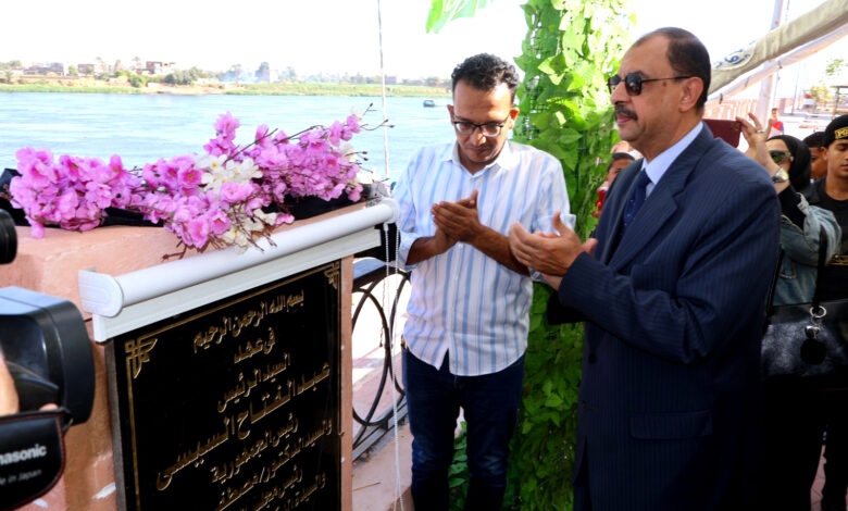 افتتح اللواء دكتور عبد الفتاح سراج محافظ سوهاج، اليوم، محطة رفع صرف صحي السماكين بطاقة 4 آلاف م³/يوم، والمرحلة الثانية من تطوير ورفع كفاءة كورنيش المنشاة بطول 1 كيلومتر