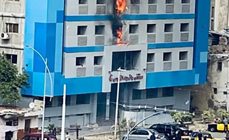 إخماد حريق مستشفى راقودة بالإسكندرية