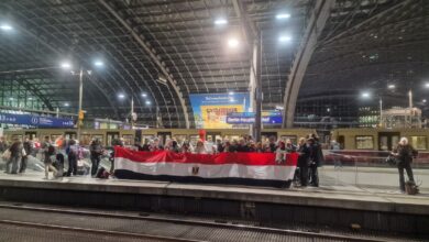 الجاليات المصرية في بلجيكا وأوروبا ترحب بالرئيس السيسي لدي وصوله ببروكسل