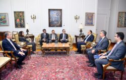 في أول زيارة منذ انتخابه مديرًا عامًا لليونسكو.. وزارة الخارجية تستقبل الدكتور خالد العناني.