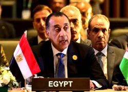 رئيس الوزراء يلقي كلمة مصر فى القمة السابعة للاتحاد الأفريقي والاتحاد الأوروبي.