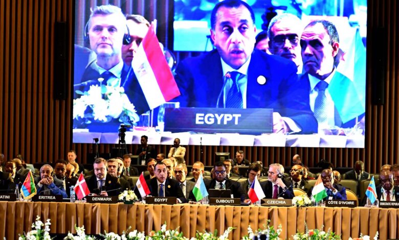 رئيس الوزراء يلقي كلمة مصر فى القمة السابعة للاتحاد الأفريقي والاتحاد الأوروبي.