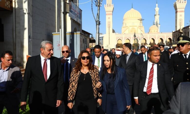 وزراء التنمية والأوقاف ومحافظ الغربية يتفقدون أعمال تطوير محيط مسجد السيد البدوي.
