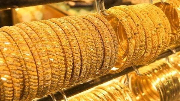 أسعار الذهب اليوم الثلاثاء 11/11/2025 عيار 21 يسجل 5490 ج والجنيه الذهب 43,920 ج.