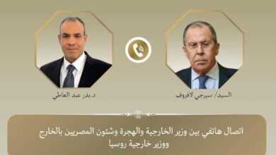 إتصال هاتفي بين وزير الخارجية ونظيره الروسي