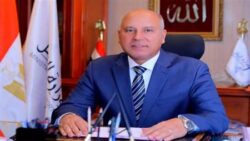  وزير الصناعة يتوجه لجيبوتي في زيارة هامة لتعزيز التعاون المشترك بين الجانبين.