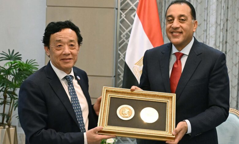 رئيس الوزراء يستقبل المدير العام لمنظمة الأغذية والزراعة للأمم المتحدة.