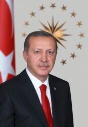 أردوغان يعزي الدبيبة هاتفيًا بمصرع رئيس الأركان الليبي