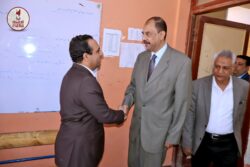 محافظ سوهاج يتفقد عدداً من لجان انتخابات النواب بجهينة وطهطا