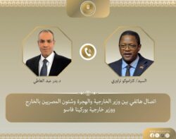 إتصال هاتفي بين وزير الخارجية ونظيره البوركيني