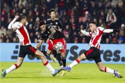 بايرن ميونخ يتأهل رسميًا للدور القادم بعد الفوز أمام إيندهوفن