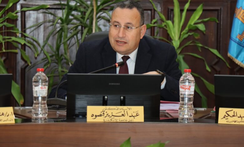 رئيس جامعة الإسكندرية يوجه بسرعة إعلان نتائج الفصل الدراسي الأول