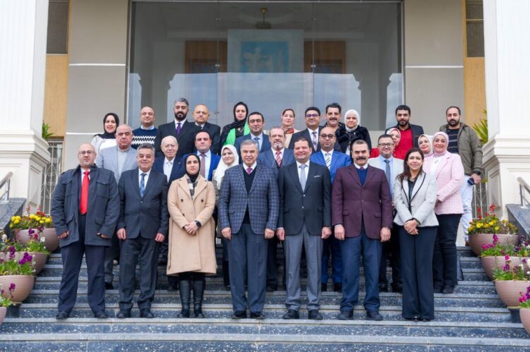 محافظ الإسكندرية يستقبل وفد الهيئة العامة للتأمين الصحي الشامل لتعزيز التعاون المشترك