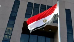 الفريق أشرف سالم القائد العام للقوات المسلحة يرسل برقية تهنئة إلي الرئيس السيسى