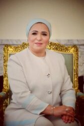 السيد إنتصار السيسي تهنئ الشعب المصري بمناسبة شهر رمضان المبارك