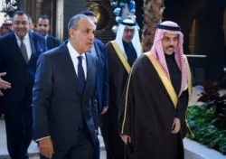 وزيرا خارجية مصر والسعودية يبحثان تطورات غزة والتصعيد الإقليمي