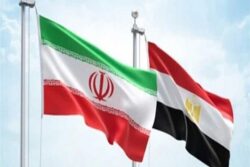 مصدر مطلع ينفي الأنباء المتداولة عن إتخاذ قرار بين مصر وإيران لتبادل السفراء