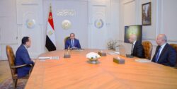اجتمع الرئيس السيسي، اليوم، مع الدكتور مصطفى مدبولي ووزير التربية والتعليم والتعليم الفني.