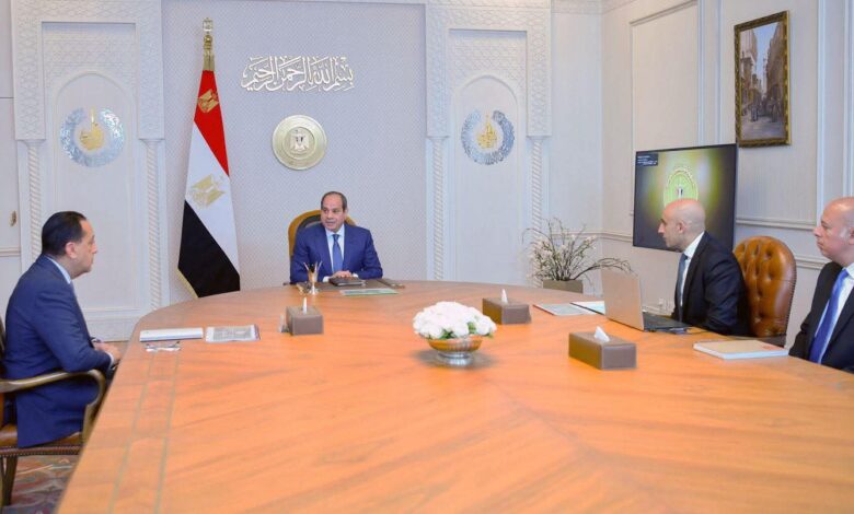 اجتمع الرئيس السيسي، اليوم، مع الدكتور مصطفى مدبولي ووزير التربية والتعليم والتعليم الفني.